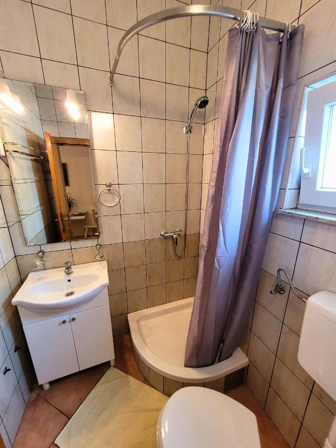 Apartment Jelena Вир Екстериор снимка
