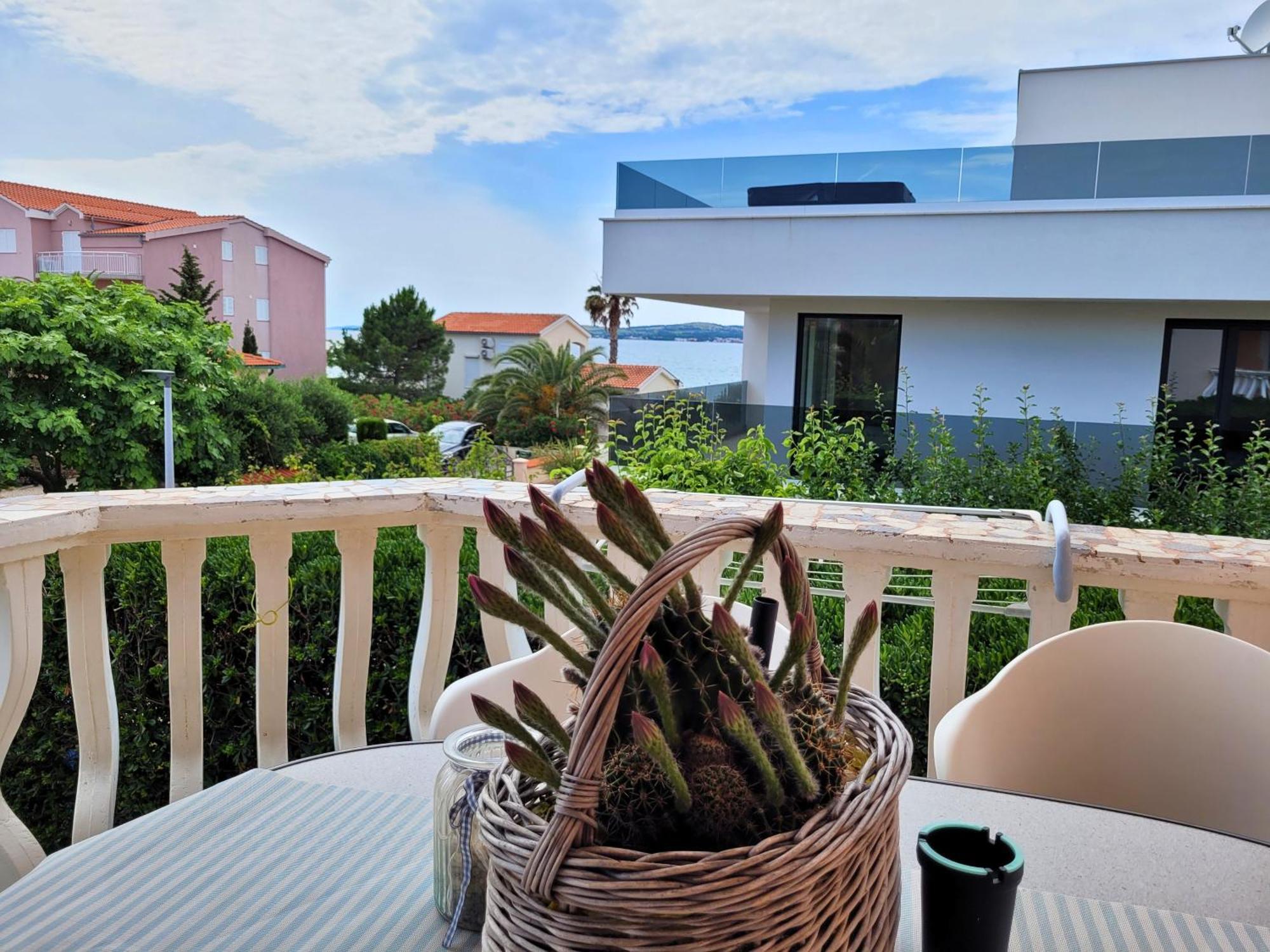 Apartment Jelena Вир Екстериор снимка